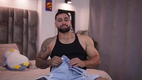 Snapshot of john_king29 chatting on February 21, 2:06 pm john online show from February 21, 2:06 pm