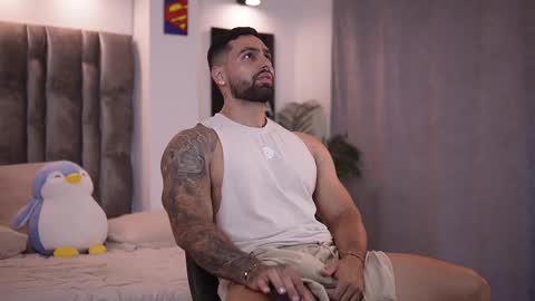 Snapshot of john_king29 chatting on February 27, 7:37 pm john online show from February 27, 7:37 pm