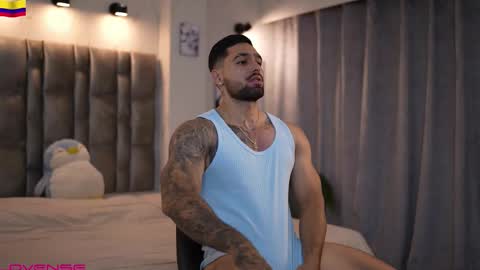 Snapshot of john_king29 chatting on November 3, 12:39 pm john online show from November 3, 12:39 pm