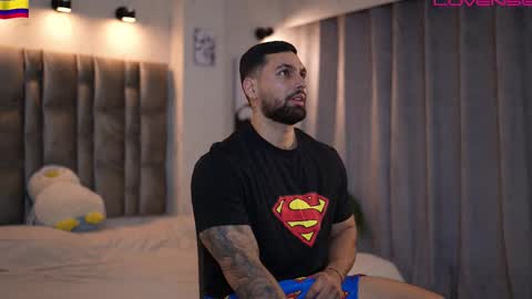 john online show from February 15, 7:43 pm