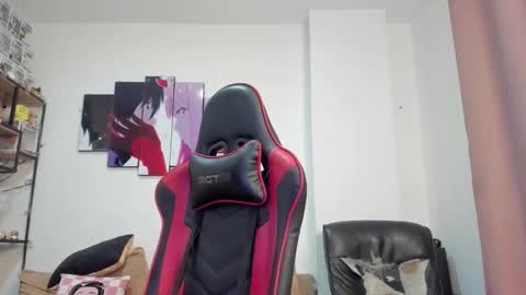 Snapshot of john_s117 chatting on September 15, 1:38 am JOHN online show from September 15, 1:38 am