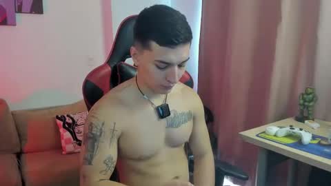 Snapshot of john_s117 chatting on September 26, 6:01 pm JOHN online show from September 26, 6:01 pm