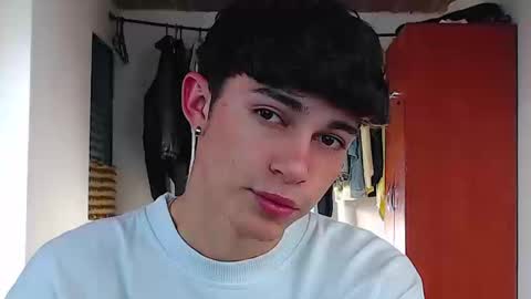 Snapshot of john_vichenso chatting on September 11, 10:10 pm John Vichenso online show from September 11, 10:10 pm