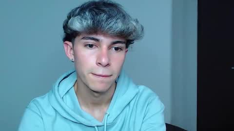 Snapshot of john_vichenso chatting on October 14, 10:54 pm John Vichenso online show from October 14, 10:54 pm