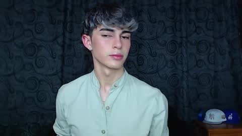 Snapshot of john_vichenso chatting on October 24, 11:45 pm John Vichenso online show from October 24, 11:45 pm