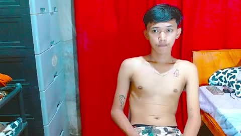 JohnXxx online show from June 6, 11:15 am