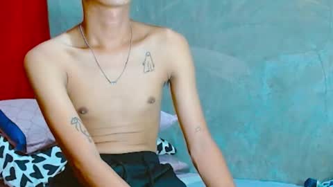 JohnXxx online show from June 9, 10:27 am