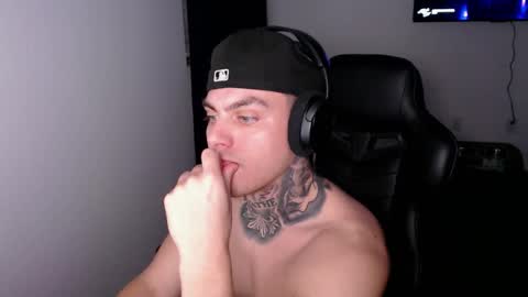 JAXX online show from February 3, 6:40 am