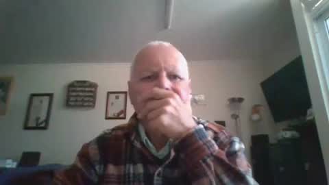 johndesnudado online show from May 3, 10:54 am