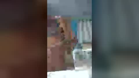 Snapshot of johndickbr chatting on June 15, 5:42 am johndickbr online show from June 15, 5:42 am
