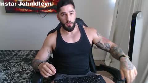 Snapshot of johnklleyn chatting on November 7, 5:57 pm john online show from November 7, 5:57 pm