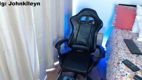 john online show from March 9, 6:12 pm