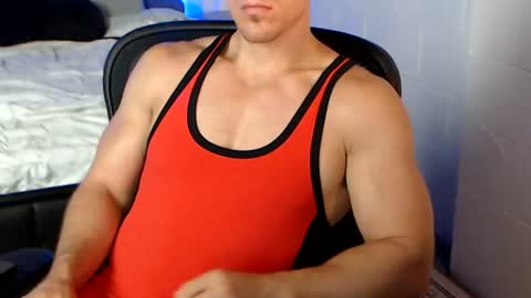 Johnnie Redd online show from June 29, 1:56 am