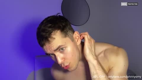 Snapshot of johnnnyhorny chatting on September 11, 9:48 pm Johnny online show from September 11, 9:48 pm