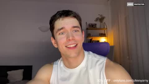 Snapshot of johnnnyhorny chatting on September 30, 10:26 pm Johnny online show from September 30, 10:26 pm