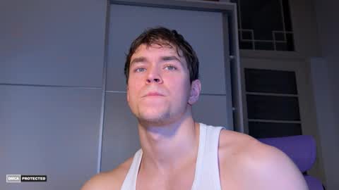 Johnny online show from February 15, 9:00 pm