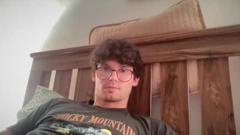 Snapshot of johnny__wood chatting on November 6, 6:58 am Johnny online show from November 6, 6:58 am