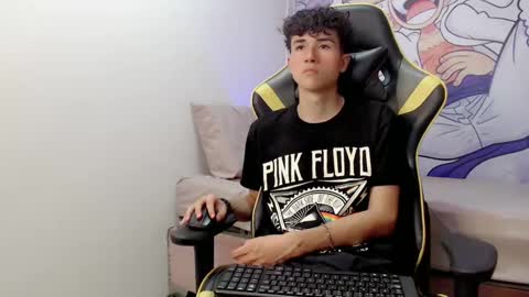 johnny_cagee online show from January 5, 6:46 am