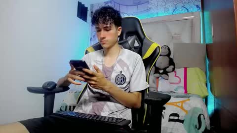 johnny_cagee online show from November 23, 5:07 am