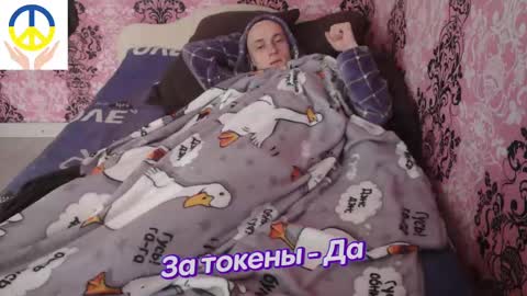 Snapshot of johnny_positive chatting on February 19, 9:17 am Johnny online show from February 19, 9:17 am