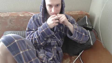 Snapshot of johnny_positive chatting on March 7, 5:18 am Johnny online show from March 7, 5:18 am