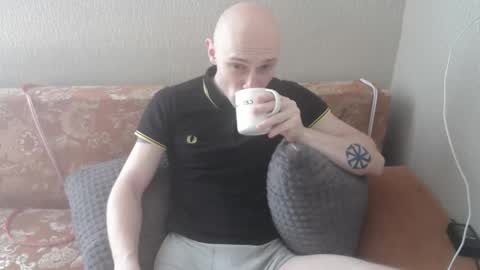 Snapshot of johnny_positive chatting on March 12, 10:26 am Johnny online show from March 12, 10:26 am