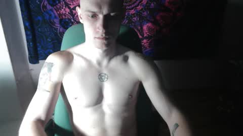 Snapshot of johnny_positive chatting on September 29, 5:18 pm Johnny online show from September 29, 5:18 pm