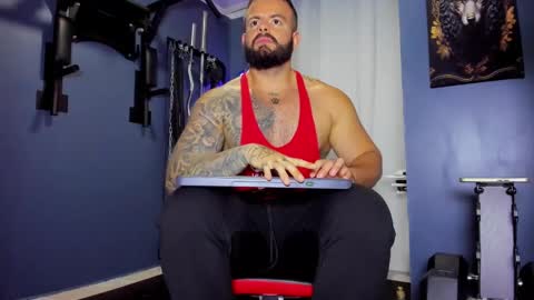 Snapshot of johnnygrayson_ chatting on February 9, 12:28 am JOHNNY online show from February 9, 12:28 am