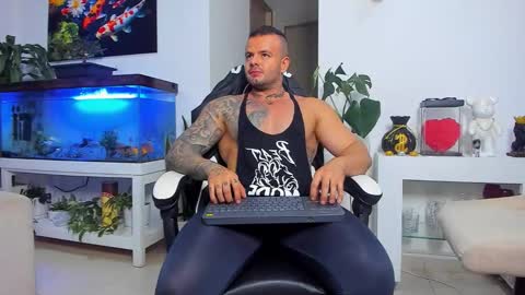 JOHNNY online show from October 29, 12:02 am