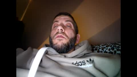 Snapshot of johnnypoly chatting on February 7, 7:38 pm bigboy online show from February 7, 7:38 pm