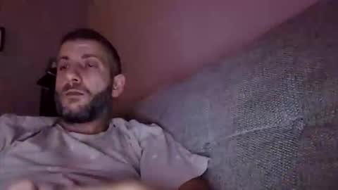 Snapshot of johnnypoly chatting on December 20, 12:07 am bigboy online show from December 20, 12:07 am