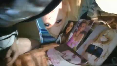 Snapshot of johnnywatson1312 chatting on November 29, 9:12 am johnnywatson1312 online show from November 29, 9:12 am