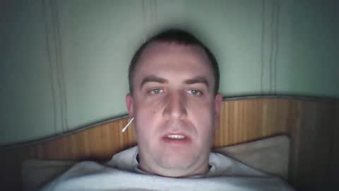 Snapshot of johnoreon chatting on October 27, 11:25 am johnoreon online show from October 27, 11:25 am