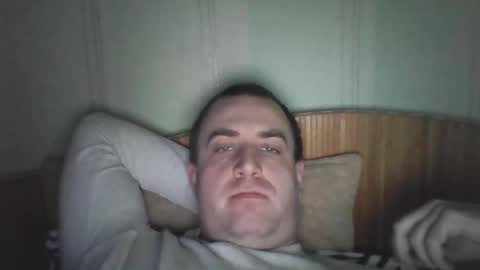 Snapshot of johnoreon chatting on November 21, 7:51 am johnoreon online show from November 21, 7:51 am