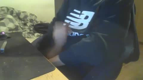 Snapshot of johnot1998 chatting on October 12, 1:15 am johnot1998 online show from October 12, 1:15 am