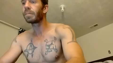 Snapshot of johnotreally89 chatting on September 14, 7:07 am johnotreally89 online show from September 14, 7:07 am