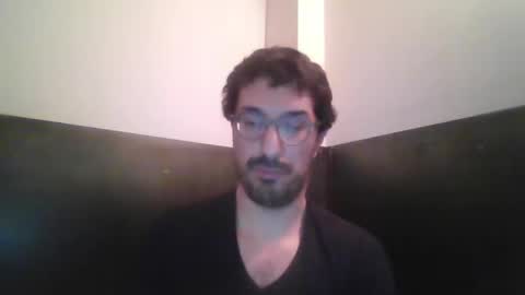 Snapshot of johnparis7575 chatting on January 14, 10:34 pm Johnfrench online show from January 14, 10:34 pm