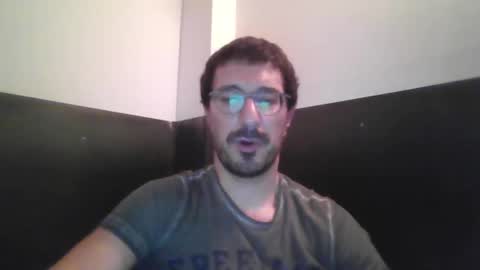 Snapshot of johnparis7575 chatting on November 21, 10:30 pm Johnfrench online show from November 21, 10:30 pm