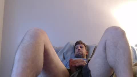 Snapshot of johnplayer23 chatting on June 28, 9:37 am johnplayer23 online show from June 28, 9:37 am