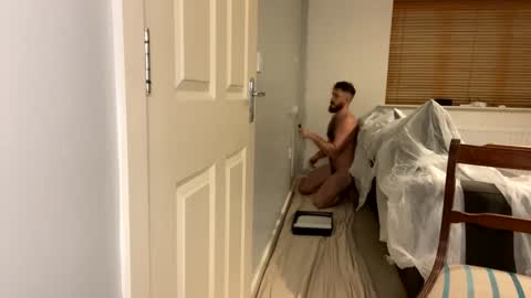 Snapshot of johnthomasbwc chatting on February 8, 2:26 am JohnThomasBWC online show from February 8, 2:26 am