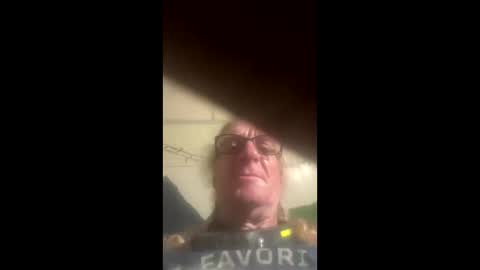 Snapshot of johnturtle247420 chatting on February 3, 1:04 am johnturtle247420 online show from February 3, 1:04 am