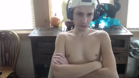 Snapshot of johstondude chatting on November 21, 2:27 pm Johston online show from November 21, 2:27 pm