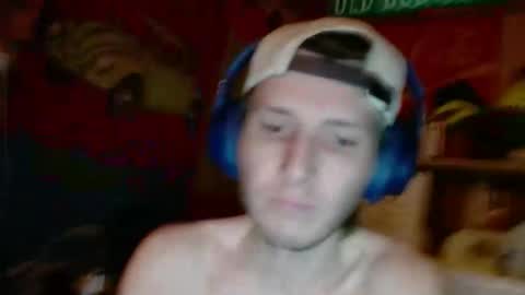 Snapshot of johstondude chatting on March 25, 3:01 am Johston online show from March 25, 3:01 am