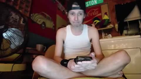 Snapshot of johstondude chatting on March 30, 1:06 am Johston online show from March 30, 1:06 am