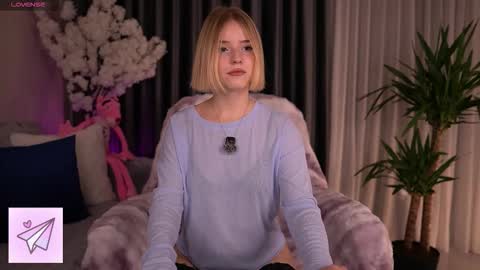 Paula online show from October 20, 12:33 am