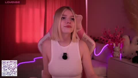 Paula online show from May 15, 3:24 am