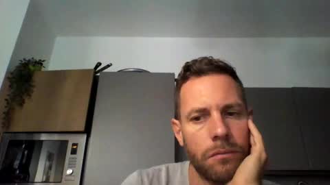 Snapshot of jojo19844 chatting on September 16, 9:10 am jojo19844 online show from September 16, 9:10 am