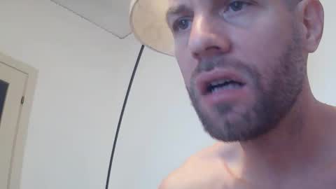 Snapshot of jojo19844 chatting on September 29, 4:50 am jojo19844 online show from September 29, 4:50 am