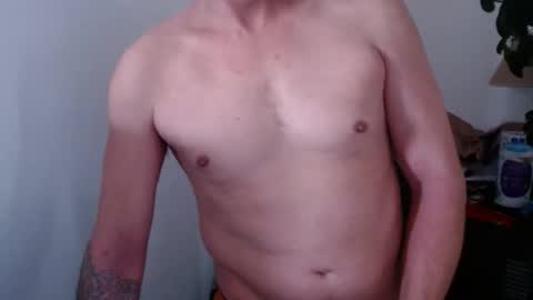 Snapshot of jojo2aix chatting on November 7, 12:16 pm for your pleasure online show from November 7, 12:16 pm