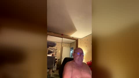 jojo60000529566 online show from January 14, 7:25 am